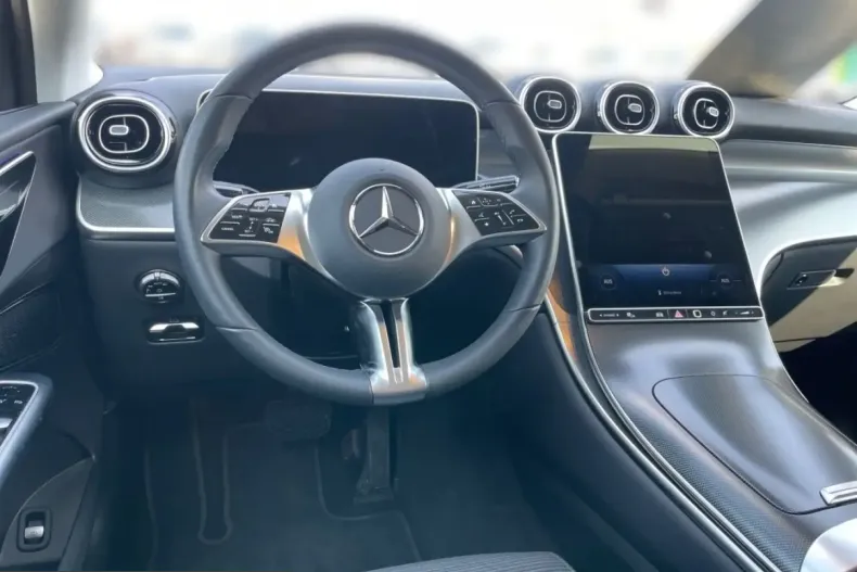 Mercedes-Benz GLC 220 (Clasa GLC) din 2025 cu 14.490 km - oferta MER205765 - foto 9