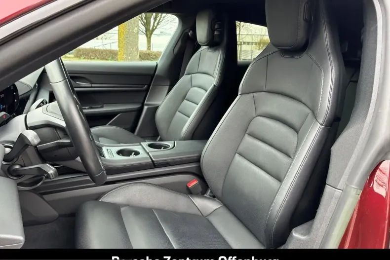 Porsche Taycan din 2023 cu 25.256 km - oferta POR205766 - foto 5