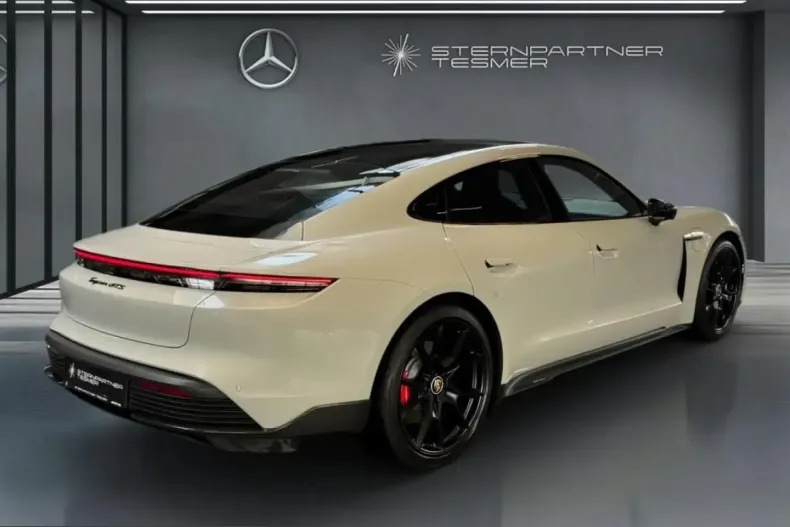 Porsche Taycan din 2023 cu 65.550 km - oferta POR205768 - foto 11