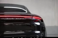 Porsche Taycan din 2023 cu 12.900 km - oferta POR205769 - foto 7