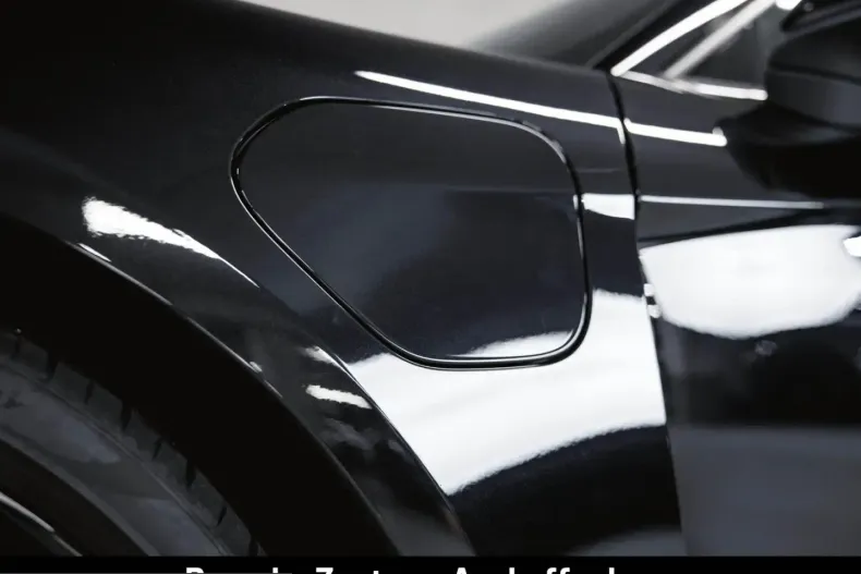 Porsche Taycan din 2023 cu 12.900 km - oferta POR205769 - foto 9