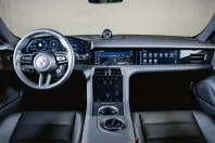 Porsche Taycan din 2023 cu 12.900 km - oferta POR205769 - foto 16