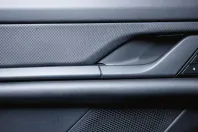 Porsche Taycan din 2023 cu 12.900 km - oferta POR205769 - foto 24