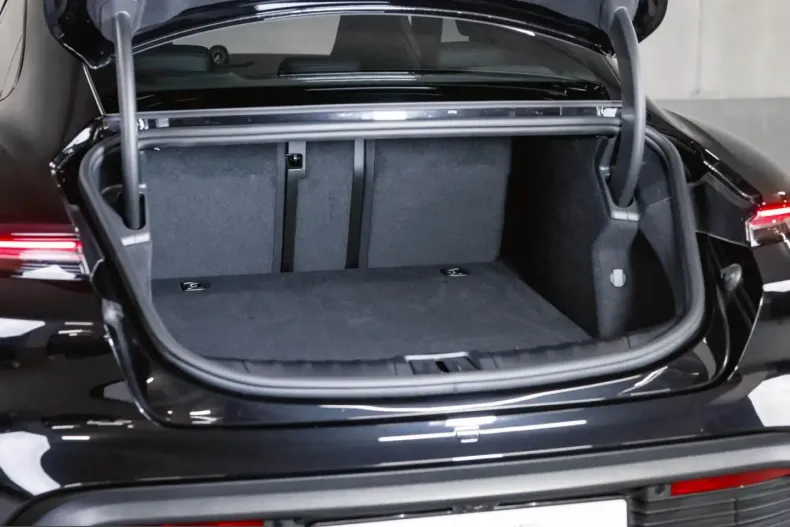 Porsche Taycan din 2023 cu 12.900 km - oferta POR205769 - foto 29