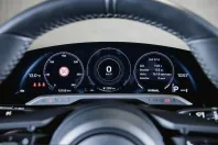 Porsche Taycan din 2023 cu 12.900 km - oferta POR205769 - foto 30