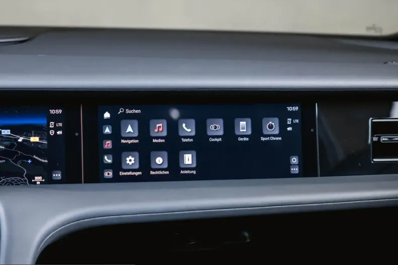 Porsche Taycan din 2023 cu 12.900 km - oferta POR205769 - foto 41