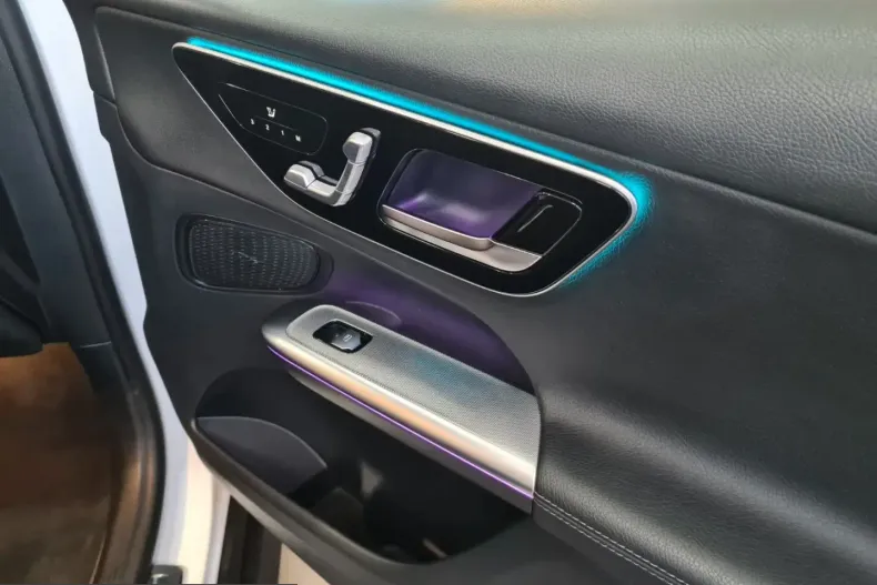 Mercedes-Benz GLC 220 (Clasa GLC) din 2023 cu 39.952 km - oferta MER205770 - foto 10