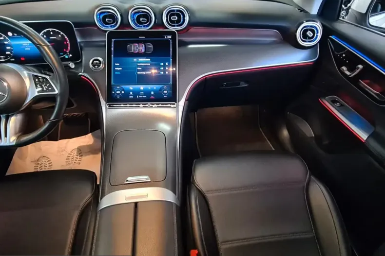 Mercedes-Benz GLC 220 (Clasa GLC) din 2023 cu 39.952 km - oferta MER205770 - foto 13