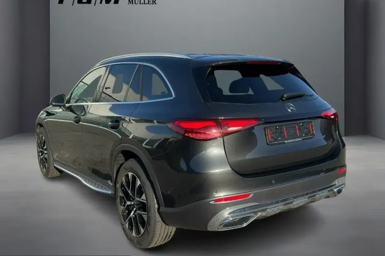 Mercedes-Benz GLC 200 (Clasa GLC) din 2024 cu 13.264 km - oferta MER205771 - foto 2