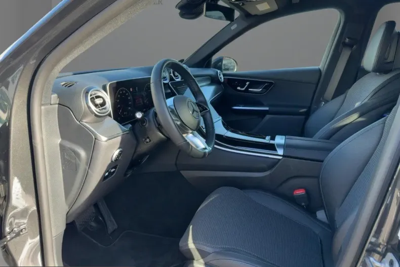 Mercedes-Benz GLC 200 (Clasa GLC) din 2024 cu 13.264 km - oferta MER205771 - foto 6