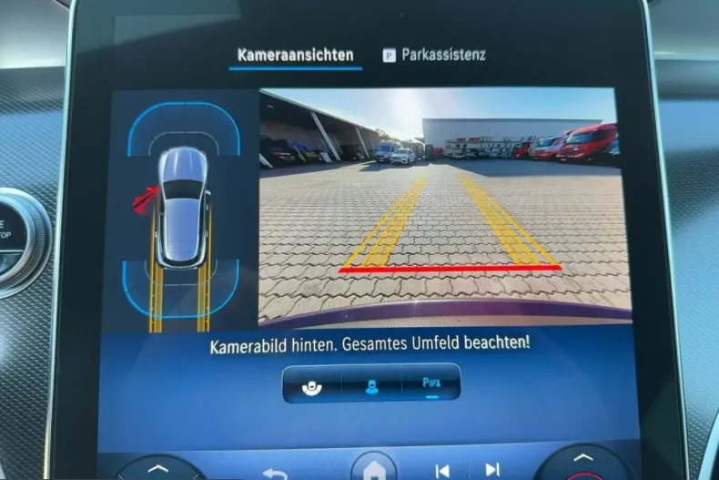 Mercedes-Benz GLC 200 (Clasa GLC) din 2024 cu 13.264 km - oferta MER205771 - foto 13