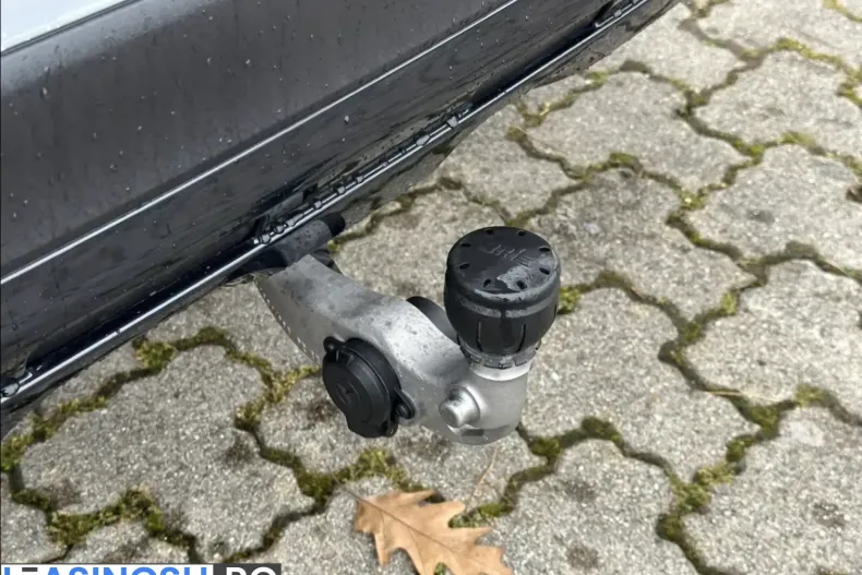 Mercedes-Benz GLC 300 (Clasa GLC) din 2024 cu 9.718 km - oferta MER205773 - foto 15