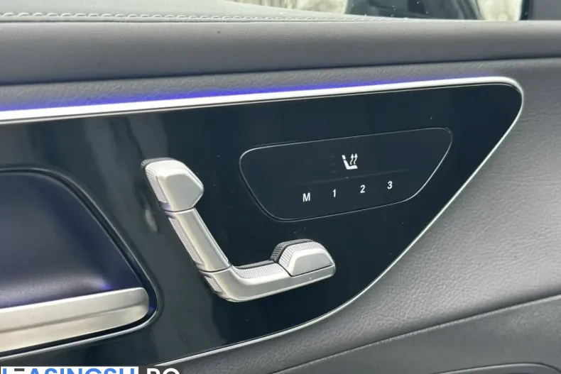 Mercedes-Benz GLC 300 (Clasa GLC) din 2024 cu 9.718 km - oferta MER205773 - foto 17