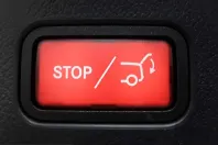 Mercedes-Benz GLC 200 (Clasa GLC) din 2023 cu 33.761 km - oferta MER205775 - foto 10