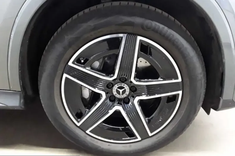 Mercedes-Benz GLC 200 (Clasa GLC) din 2023 cu 33.761 km - oferta MER205775 - foto 13