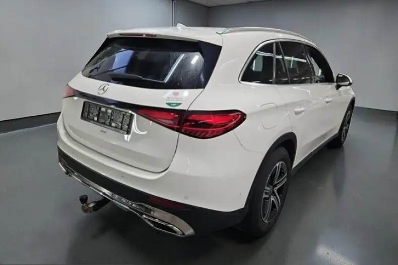 Mercedes-Benz GLC 220 (Clasa GLC) din 2023 cu 100.000 km - oferta MER205778 - foto 7