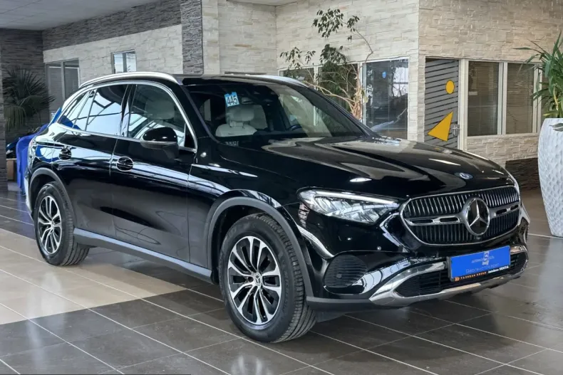 Mercedes-Benz GLC 220 (Clasa GLC) din 2023 cu 99.987 km - oferta MER205782 - foto 1