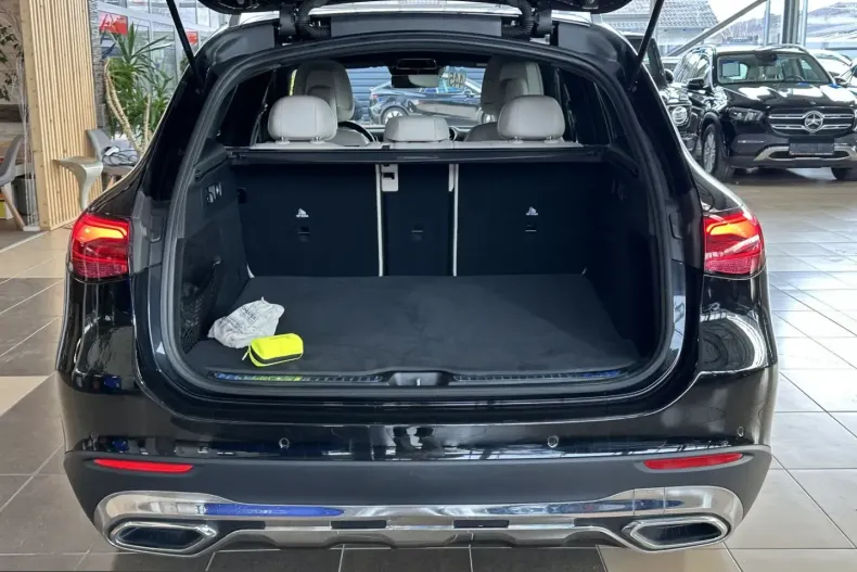 Mercedes-Benz GLC 220 (Clasa GLC) din 2023 cu 99.987 km - oferta MER205782 - foto 9