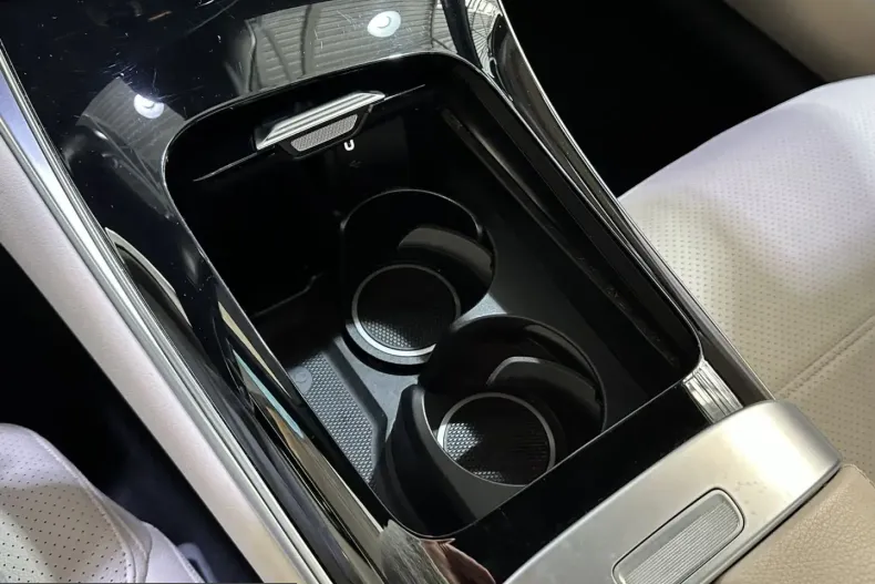 Mercedes-Benz GLC 220 (Clasa GLC) din 2023 cu 99.987 km - oferta MER205782 - foto 30