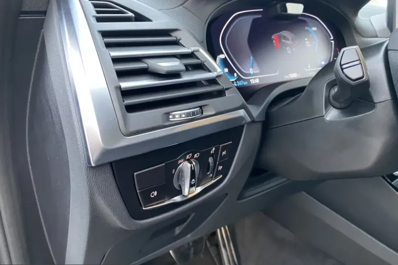 BMW iX3 (Seria X) din 2024 cu 13.393 km - oferta BMW205785 - foto 11