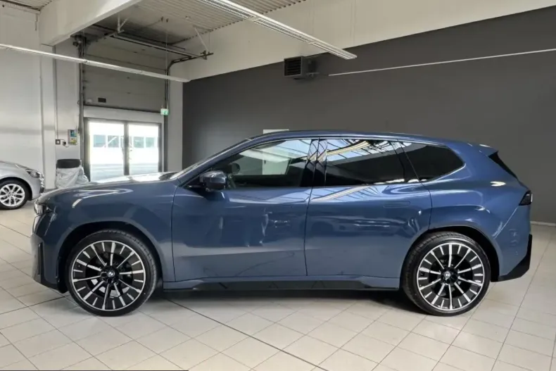 BMW iX3 (Seria X) din 2026 cu 1 km - oferta BMW205786 - foto 3