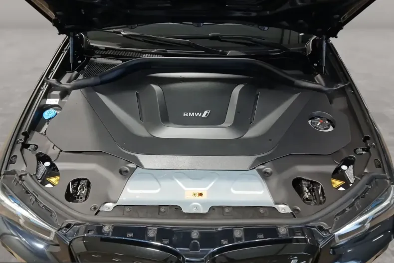 BMW iX3 (Seria X) din 2024 cu 21.839 km - oferta BMW205787 - foto 11