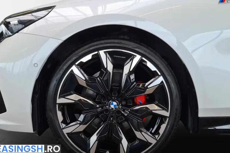 BMW 520 (Seria 5) din 2025 cu 9.400 km - oferta BMW205788 - foto 5