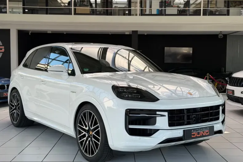 Porsche Cayenne din 2025 cu 15.000 km - oferta POR205793 - foto 5