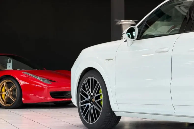 Porsche Cayenne din 2025 cu 15.000 km - oferta POR205793 - foto 28