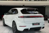 Porsche Cayenne din 2025 cu 15.000 km - oferta POR205793 - foto 29