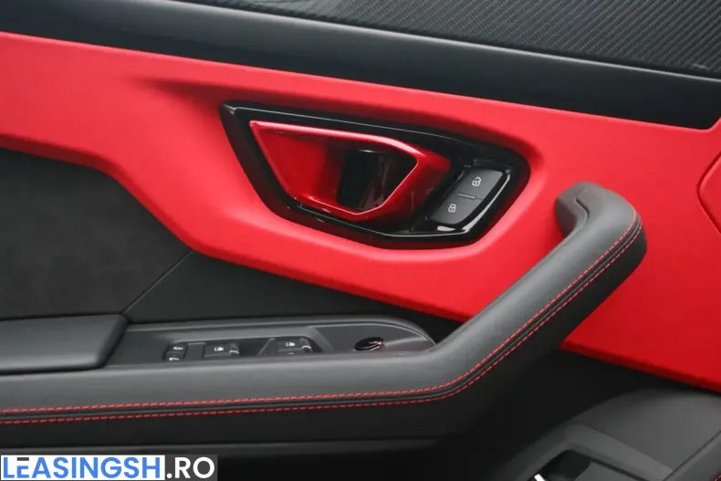 Lamborghini Urus din 2024 cu 3.700 km - oferta LAM205794 - foto 19