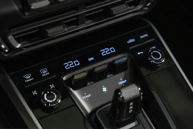 Porsche 992 din 2022 cu 11.999 km - oferta POR205799 - foto 25