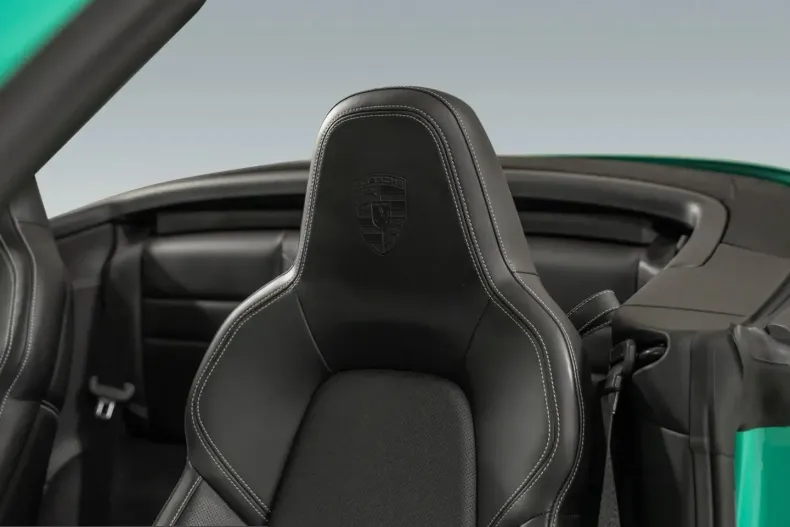 Porsche 992 din 2022 cu 11.999 km - oferta POR205799 - foto 38