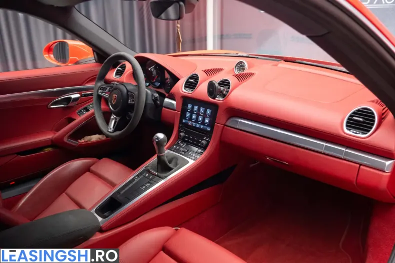 Porsche Cayman din 2024 cu 10.400 km - oferta POR205801 - foto 19