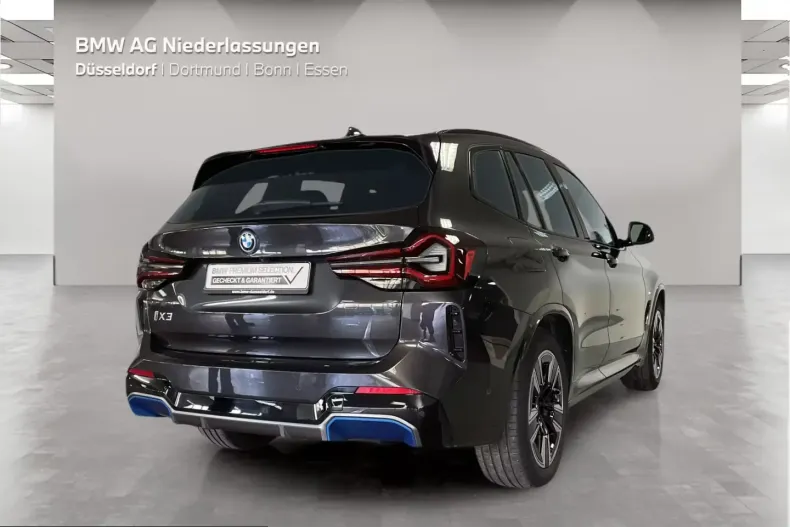 BMW iX3 (Seria X) din 2024 cu 45.555 km - oferta BMW205802 - foto 3