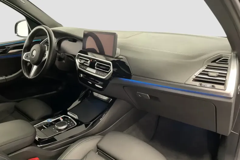 BMW iX3 (Seria X) din 2024 cu 45.555 km - oferta BMW205802 - foto 7