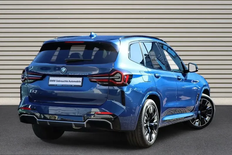 BMW iX3 (Seria X) din 2023 cu 35.273 km - oferta BMW205805 - foto 1