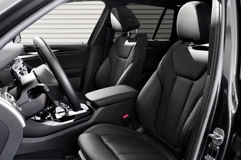 BMW iX3 (Seria X) din 2023 cu 35.273 km - oferta BMW205805 - foto 3