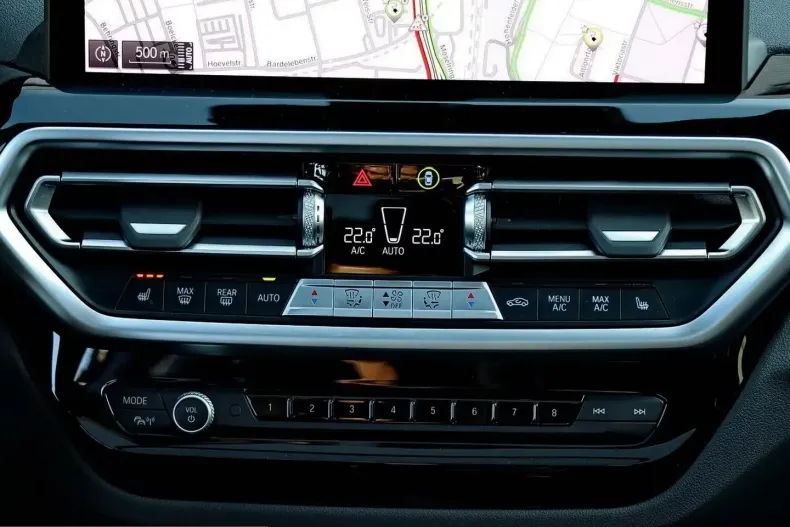 BMW iX3 (Seria X) din 2023 cu 35.273 km - oferta BMW205805 - foto 8