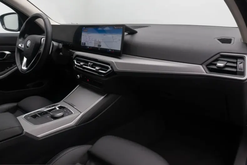 BMW 330 (Seria 3) din 2022 cu 37.067 km - oferta BMW205808 - foto 23