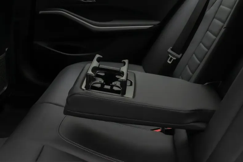 BMW 330 (Seria 3) din 2022 cu 37.067 km - oferta BMW205808 - foto 28