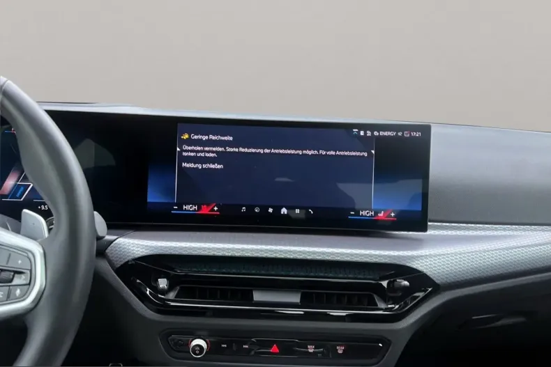 BMW 330 (Seria 3) din 2024 cu 22.193 km - oferta BMW205809 - foto 4