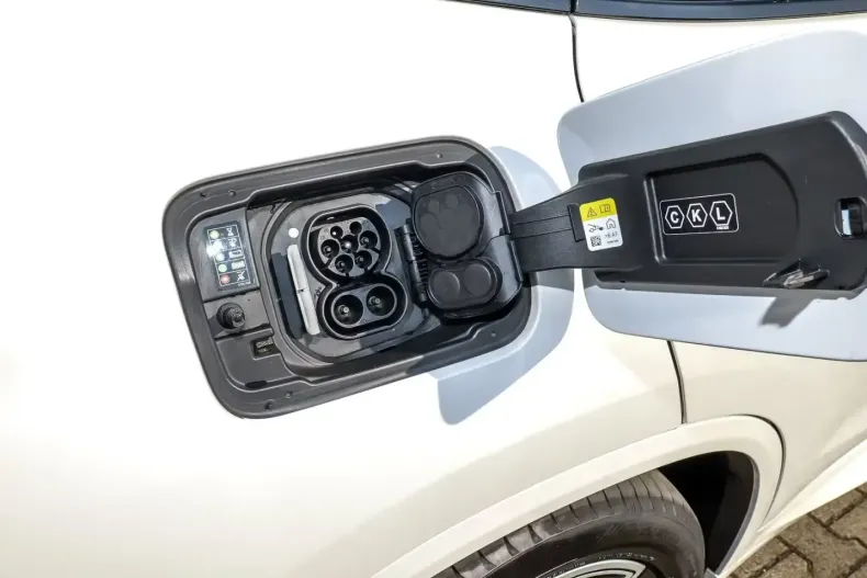 BMW iX3 (Seria X) din 2023 cu 71.673 km - oferta BMW205810 - foto 9