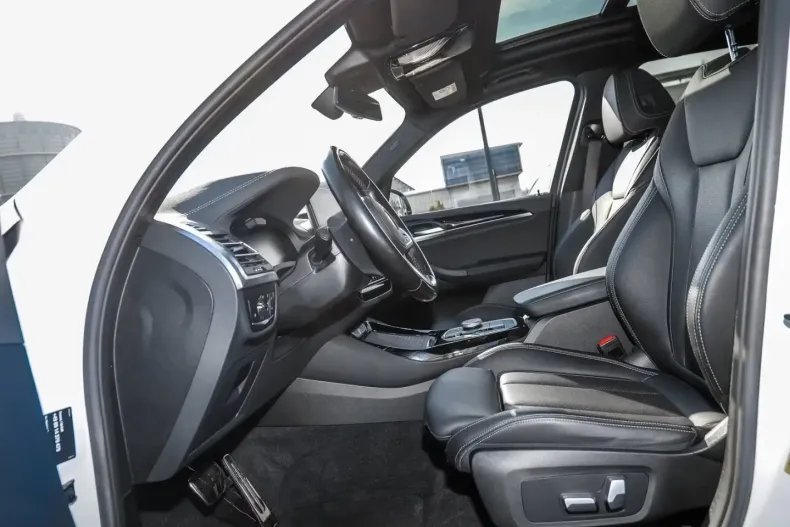 BMW iX3 (Seria X) din 2023 cu 71.673 km - oferta BMW205810 - foto 10