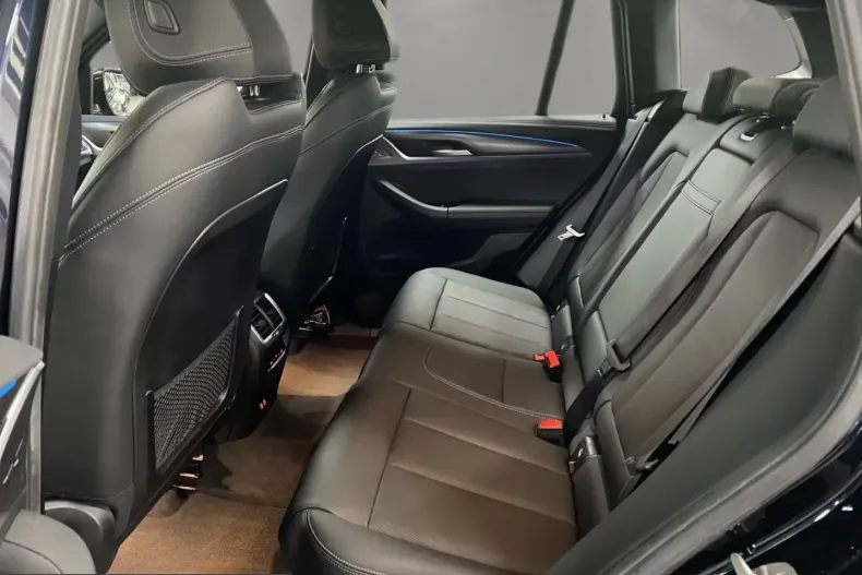 BMW iX3 (Seria X) din 2023 cu 42.700 km - oferta BMW205817 - foto 5