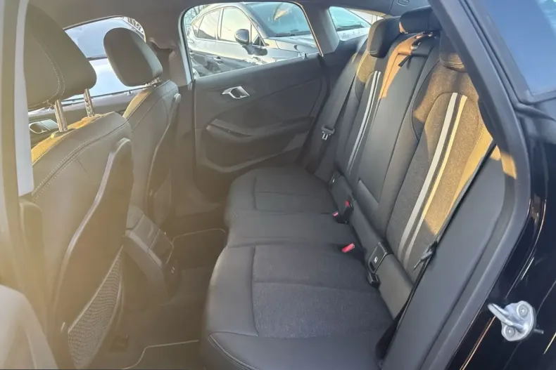 BMW 220i (Seria 2) din 2022 cu 43.913 km - oferta BMW205818 - foto 23