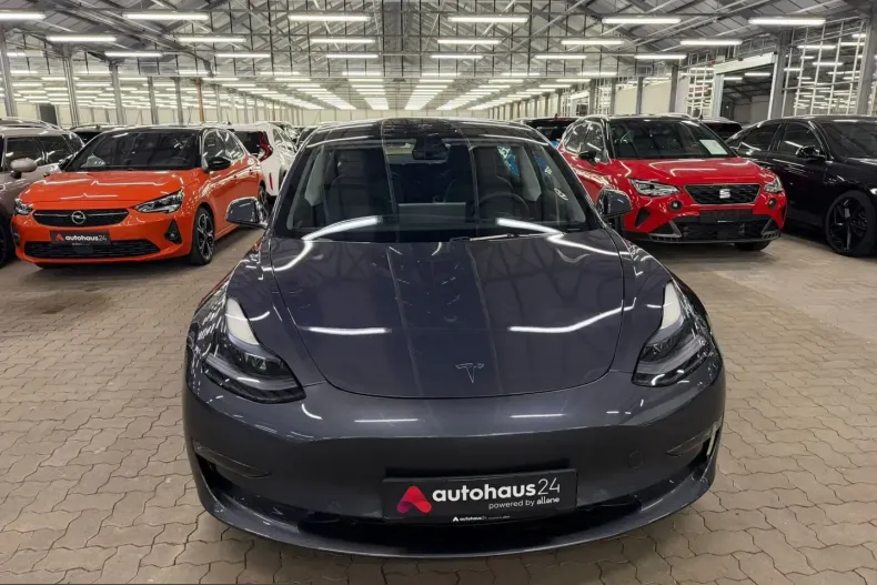 Tesla Model 3 din 2023 cu 38.093 km - oferta TES205820 - foto 2