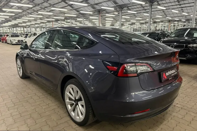 Tesla Model 3 din 2023 cu 38.093 km - oferta TES205820 - foto 3