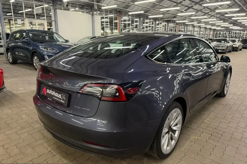 Tesla Model 3 din 2023 cu 38.093 km - oferta TES205820 - foto 4