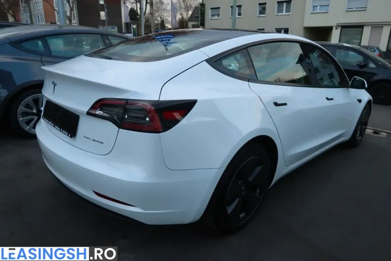 Tesla Model 3 din 2023 cu 47.700 km - oferta TES205822 - foto 3